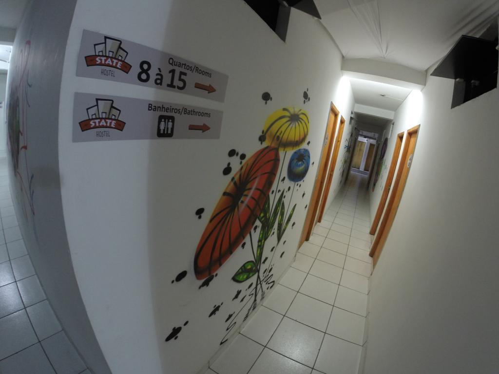State Hostel - Em Frente Ao Metro Сан-Пауло Экстерьер фото